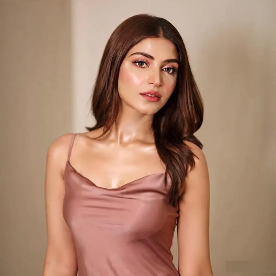 Karachi Escort Model Sana